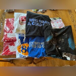 Lot of 8 new beer promo shirts and boxer shorts. Sizes Large and xl